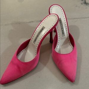 Manolo Blahnik Pink Heels